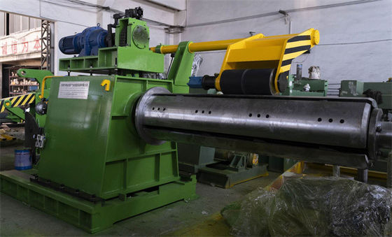 15T Decoiler Recoiler подвергает механической обработке для катушки металла разрезая линии