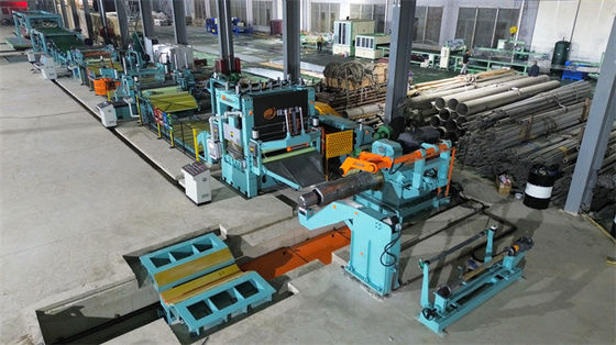 Высокоточная серворезка по длине для катушек из нержавеющей стали с обрезкой краев