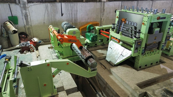 6 Hi Leveler Servo Cut to Length Line с режущей резьбой и двойными стекерами